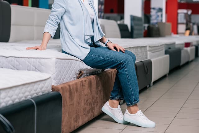 The BedBuzz: Sell more beds, close more deals.